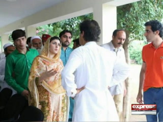 عائشہ گلالئی کے الزامات پر سیاسی ماحول میں مزید تلخی