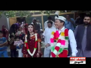 غیر ملکی جوڑی کا اپنی شادی کیلئے پاکستان کی جنت نظیر وادی "ہنزہ" کا انتخاب
