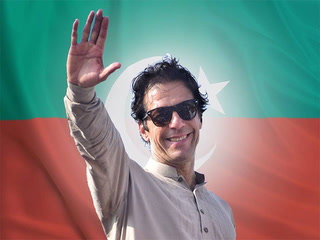 نومنتخب وزیراعظم عمران خان کوسوشل میڈیا پرمبارک باد کے پیغامات