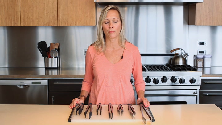 Preview image of OXO Tongs video